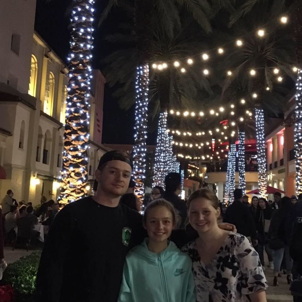 Meet your Posher, Rebecca